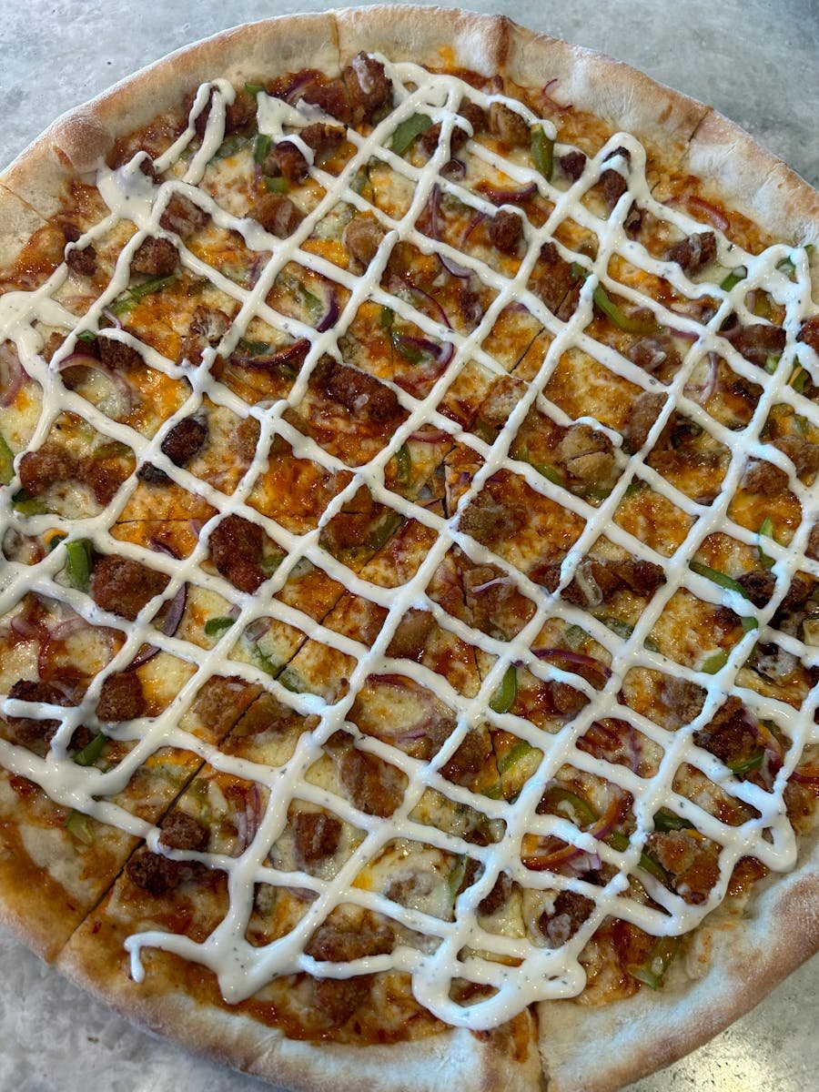 16” Chicken Mango Habanero Pizza