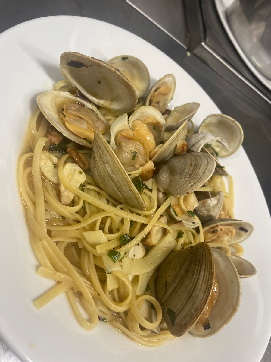 Pasta with Clam Sauce