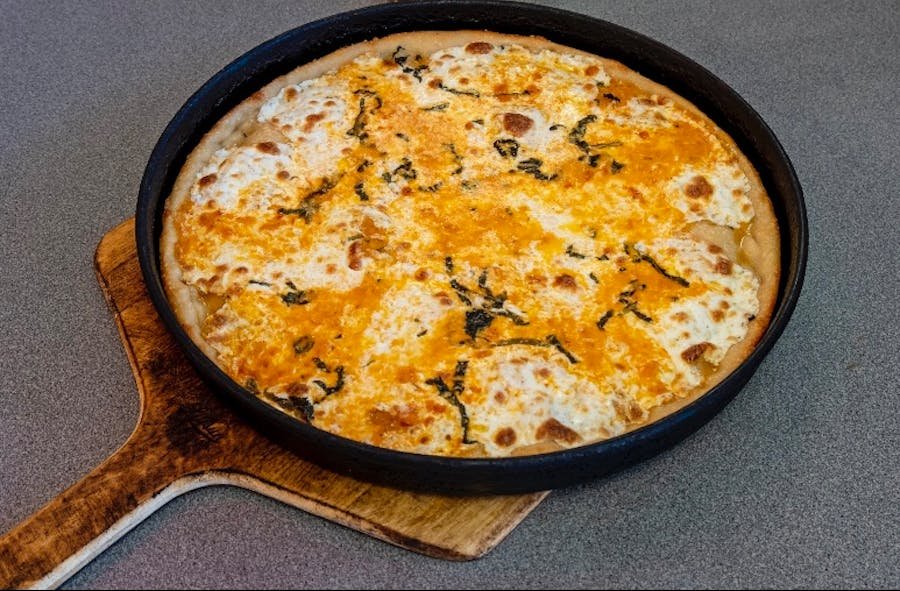 Vodka Sauce Pan Pizza